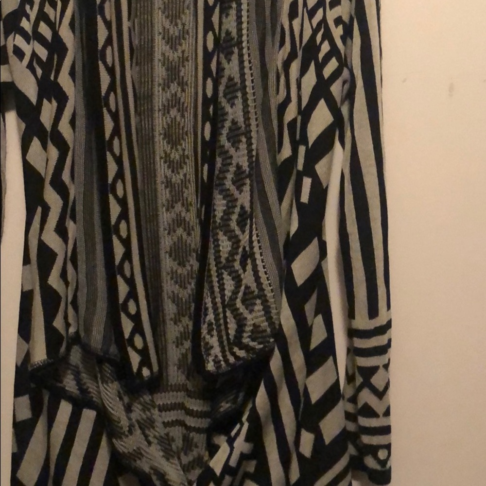 Sweater - Picture 2 of 3